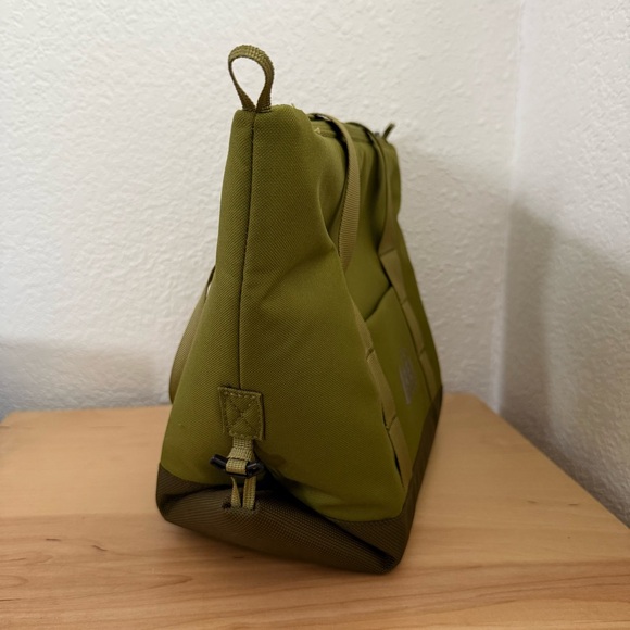 New REI Cooler Tote - Picture 3 of 6